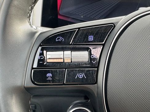 Used 2025 Hyundai Ioniq 6 Limited image 28