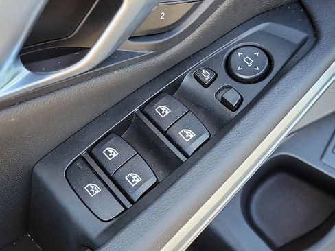 Used 2025 BMW M340i Sedan image 19