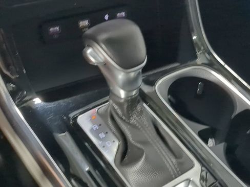 Used 2024 Kia Carnival SX Prestige FWD image 31
