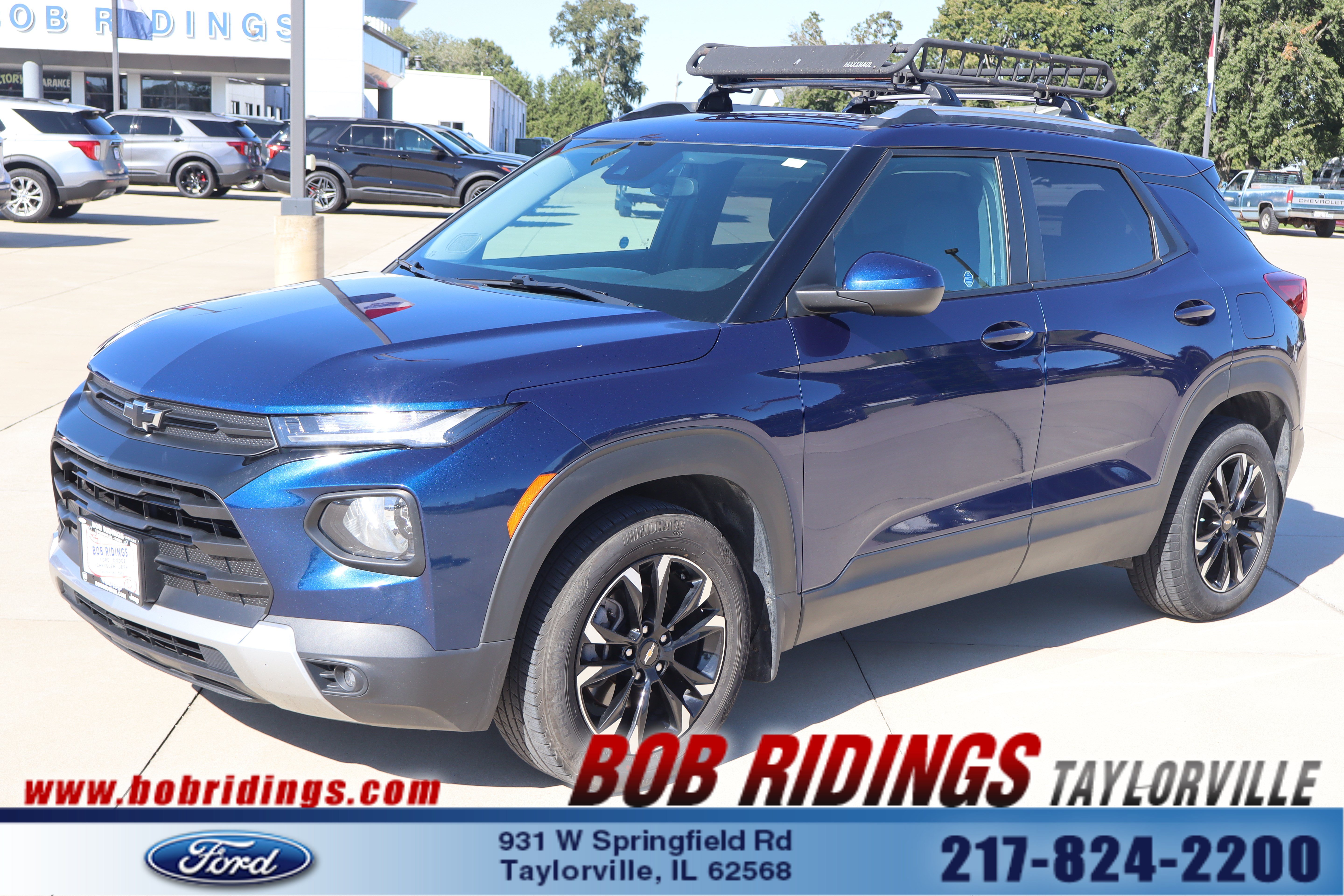 Used 2022 Chevrolet TrailBlazer LT w/ LPO, Blackout Package FWD image 1