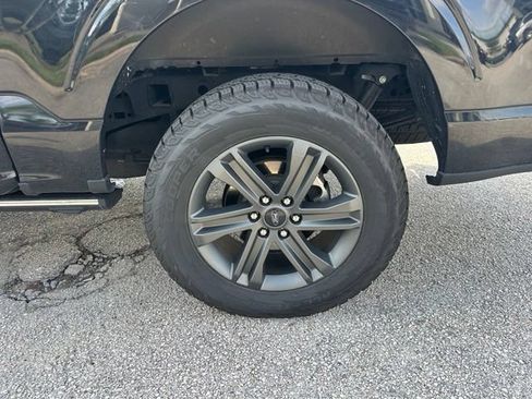 Used 2023 Ford F150 Lariat w/ Equipment Group 502A High AWD/4WD image 31