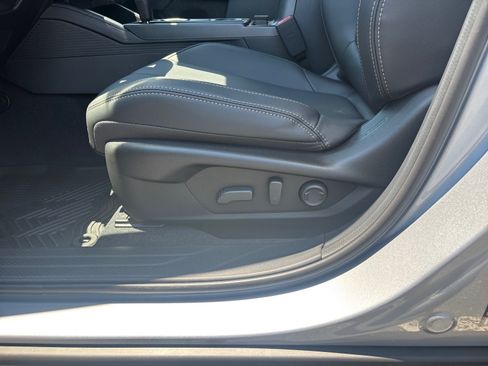 New 2026 Subaru Outback Limited AWD/4WD image 13
