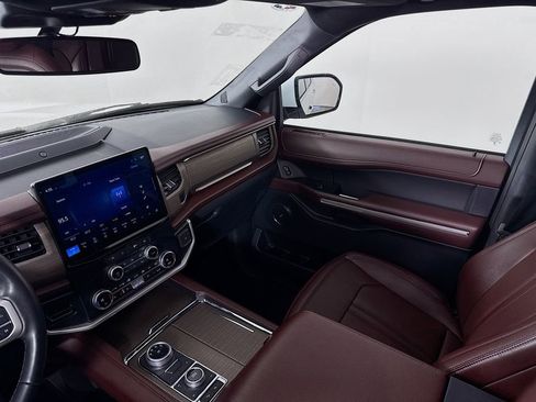 Used 2024 Ford Expedition Max Limited image 26