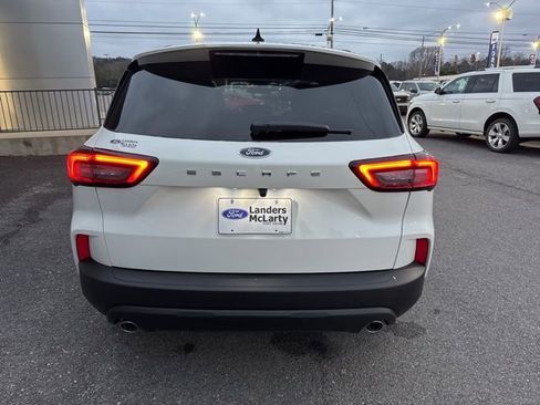 New 2025 Ford Escape ST-Line image 4