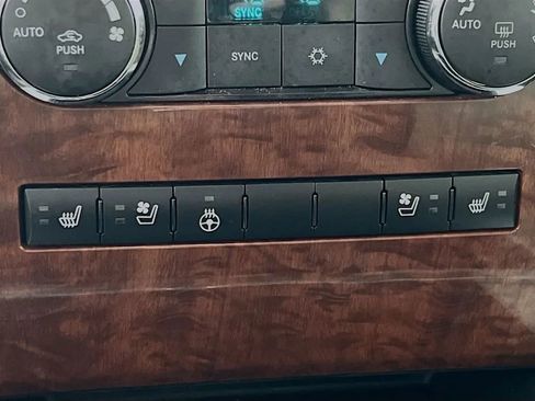 Used 2011 RAM 2500 Laramie w/ HD Snow Plow Prep Group image 21