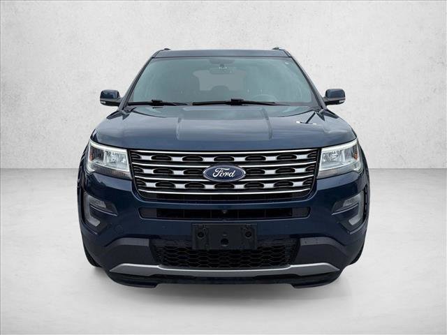 Used 2017 Ford Explorer Limited AWD/4WD image 2
