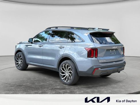 Used 2024 Kia Sorento SX AWD/4WD image 7
