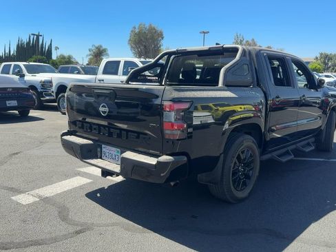 Used 2023 Nissan Frontier SV w/ Midnight Edition Package RWD image 6