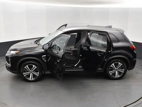 Used 2025 Mitsubishi Outlander Sport ES image 7