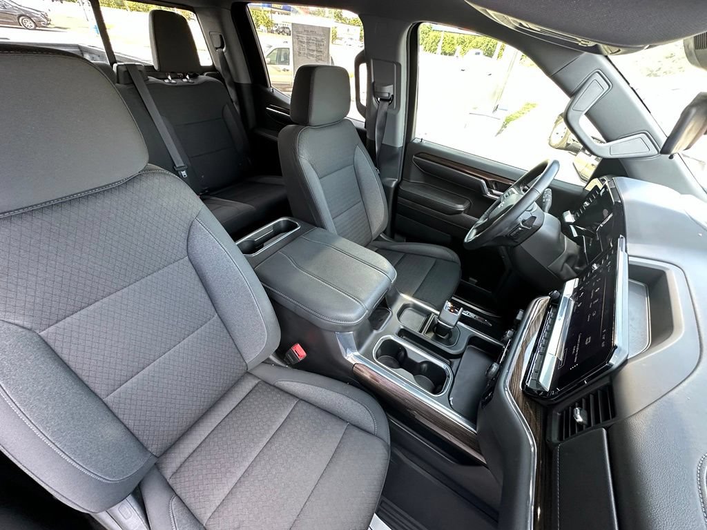 Used 2024 Chevrolet Silverado 1500 LT Trail Boss w/ Convenience Package II AWD/4WD image 13