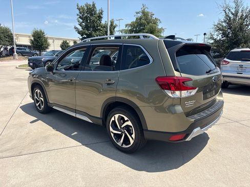 Used 2024 Subaru Forester Touring w/ Pop Package 2 AWD/4WD image 7