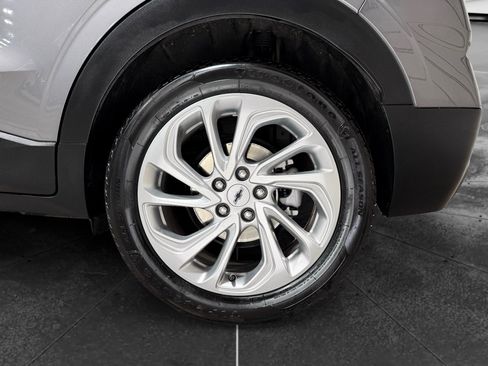 Used 2023 Chevrolet Bolt EUV LT w/ Driver Confidence Package FWD image 29
