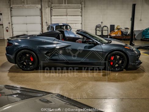 Used 2021 Chevrolet Corvette Stingray Premium Conv w/ Z51 Performance Package RWD image 86