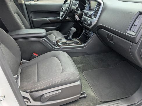 Used 2016 GMC Canyon SLE w/ SLE Convenience Package RWD image 18