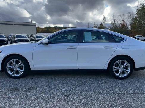 Certified 2023 Honda Accord LX image 6