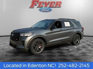 Certified 2025 Ford Explorer ST AWD/4WD video 1
