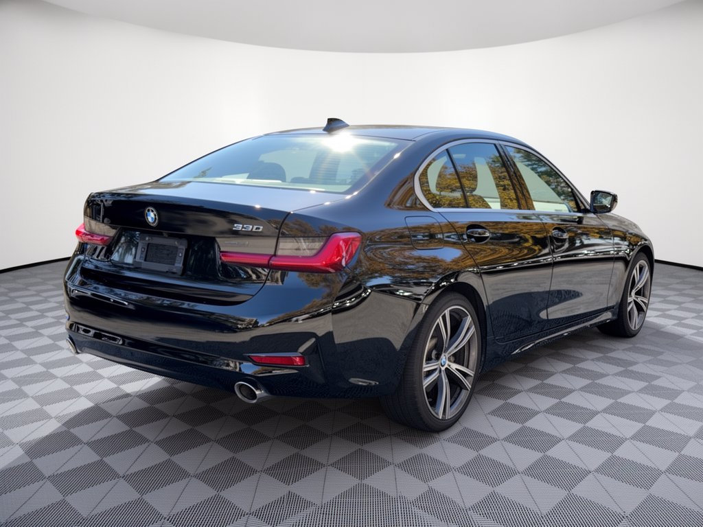 Used 2021 BMW 330i Sedan w/ Convenience Package RWD image 9