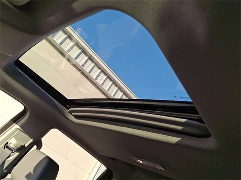 New 2026 Chevrolet Silverado 1500 LTZ w/ LTZ Premium Package image 7