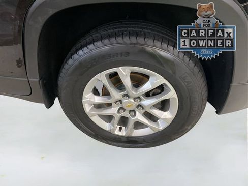 Used 2019 Chevrolet Traverse LT w/ LPO, Floor Liner Package image 17
