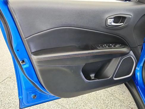 Used 2018 Jeep Compass Limited AWD/4WD image 23