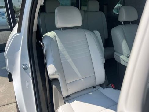 Used 2026 Hyundai Palisade Limited AWD/4WD image 26