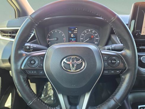 Used 2024 Toyota Corolla SE FWD image 25