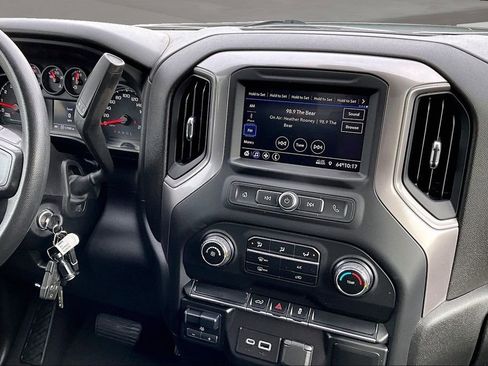Used 2021 Chevrolet Silverado 1500 Custom w/ LPO, Dark Essentials Package AWD/4WD image 7