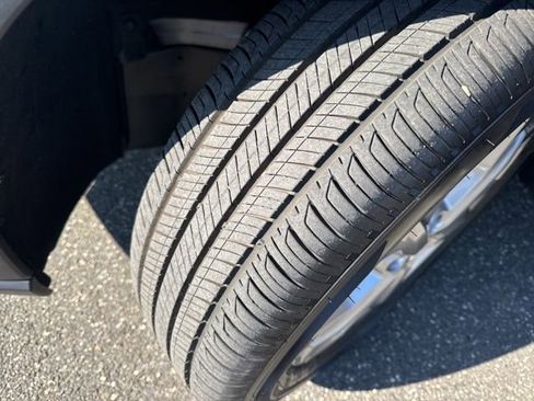 Used 2023 Honda HR-V LX image 13