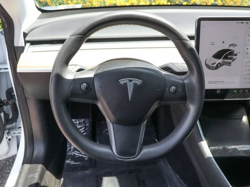 Used 2020 Tesla Model 3 Long Range AWD/4WD image 20