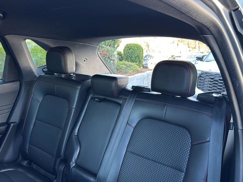 Used 2023 Ford Escape ST-Line image 26