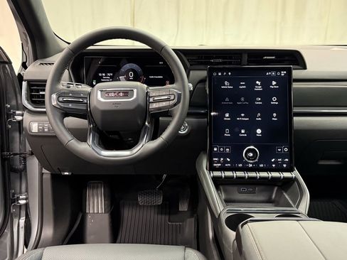 New 2026 GMC Terrain AT4 w/ LPO, Floor Liner Package image 27