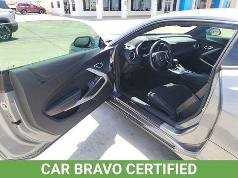 Certified 2019 Chevrolet Camaro LT RWD image 17