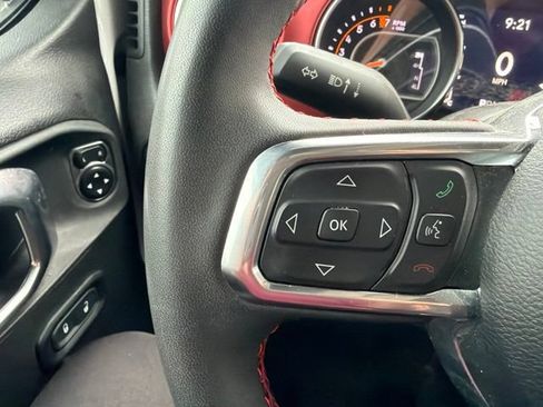 Used 2023 Jeep Gladiator Rubicon w/ Cold Weather Group AWD/4WD image 15