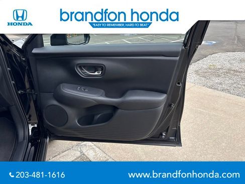 Used 2023 Honda HR-V LX image 8