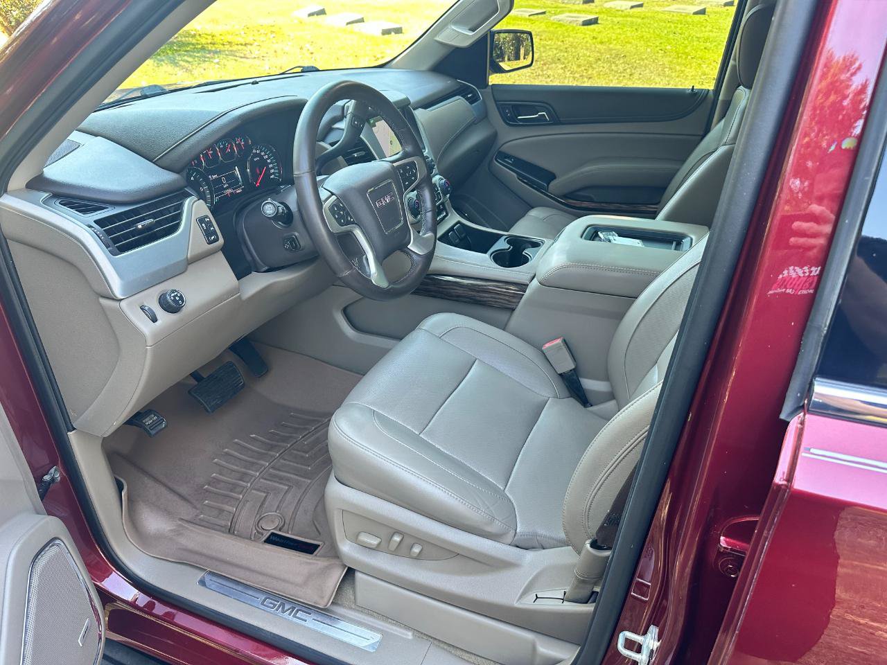 Used 2019 GMC Yukon SLT w/ Open Road Package RWD image 12