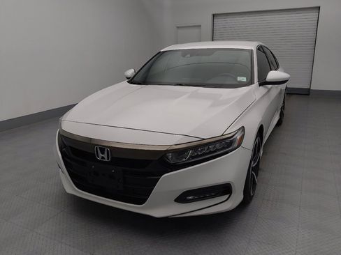Used 2019 Honda Accord Sport image 15