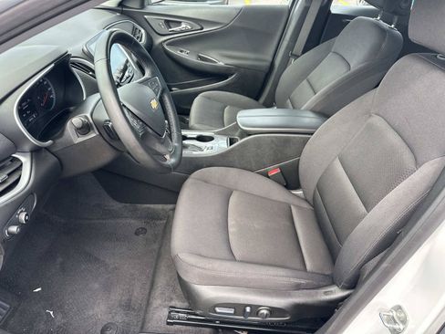 Certified 2024 Chevrolet Malibu LT w/ Sport Edition FWD image 17