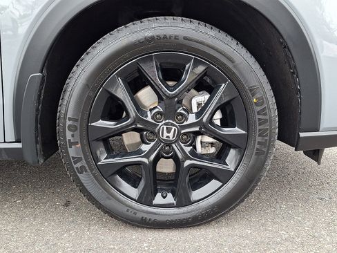 Certified 2023 Honda HR-V Sport image 8