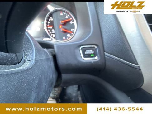 Certified 2019 GMC Acadia Denali w/ Technology Package image 18