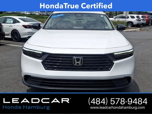 Certified 2025 Honda Accord SE image 2