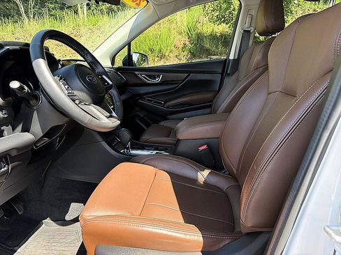 Used 2023 Subaru Ascent Touring AWD/4WD image 11