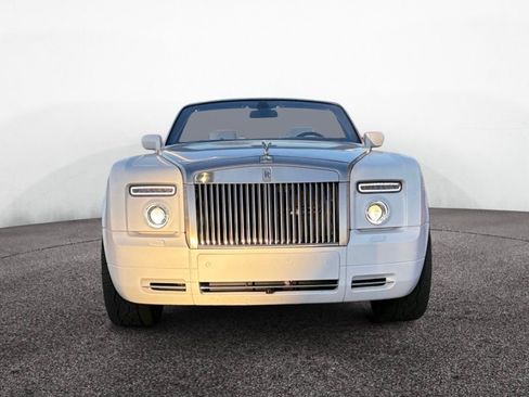 Used 2009 Rolls-Royce Phantom Drophead Coupe image 4