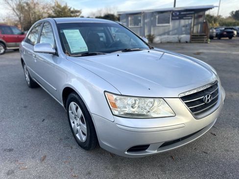 Used 2010 Hyundai Sonata GLS image 3