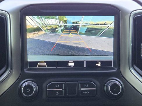 Used 2020 Chevrolet Silverado 1500 LT Trail Boss image 18