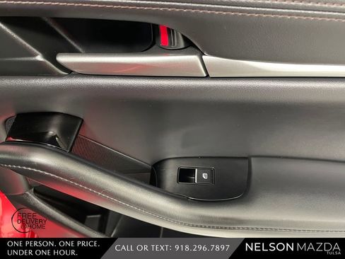 Used 2024 MAZDA MAZDA3 s image 39