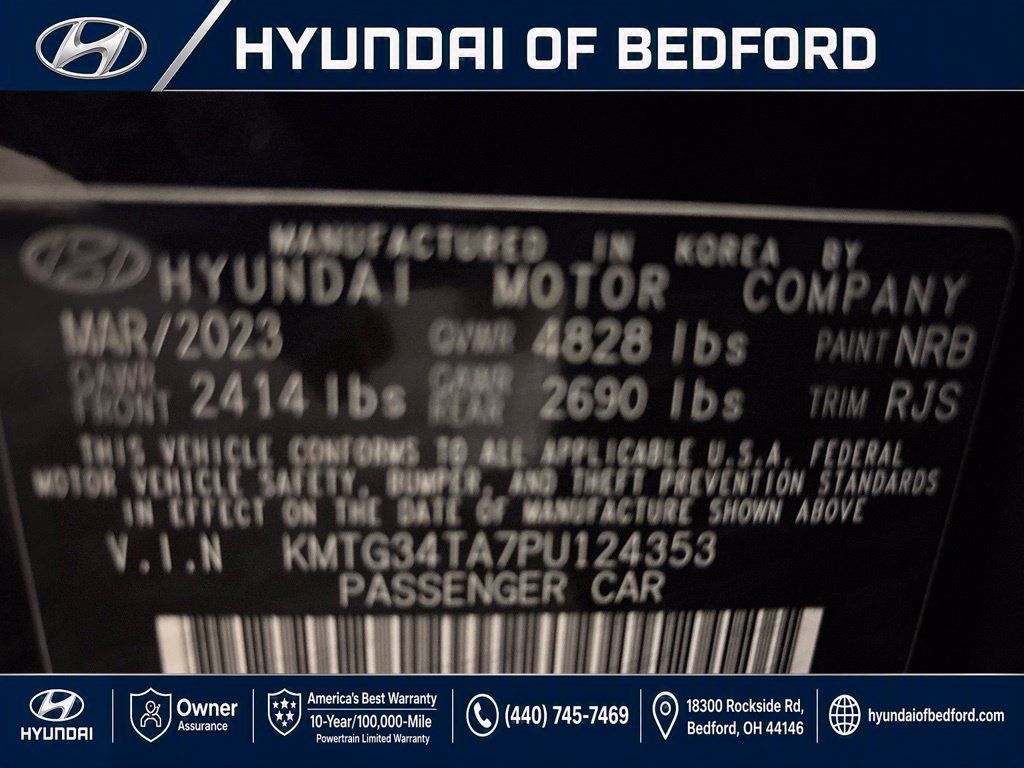 Used 2023 Genesis G70 2.0T AWD/4WD image 14