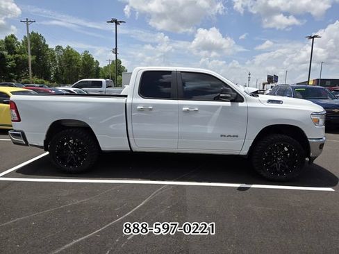 Used 2020 RAM 1500 Big Horn AWD/4WD image 9