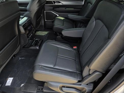 New 2026 Jeep Grand Wagoneer Limited AWD/4WD image 14