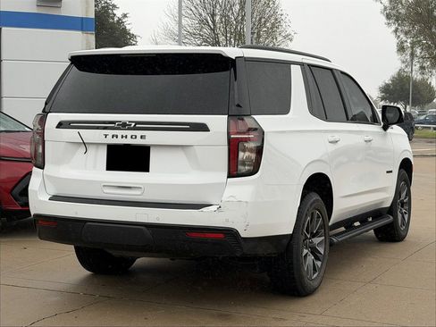 Used 2024 Chevrolet Tahoe Z71 w/ Luxury Package image 4