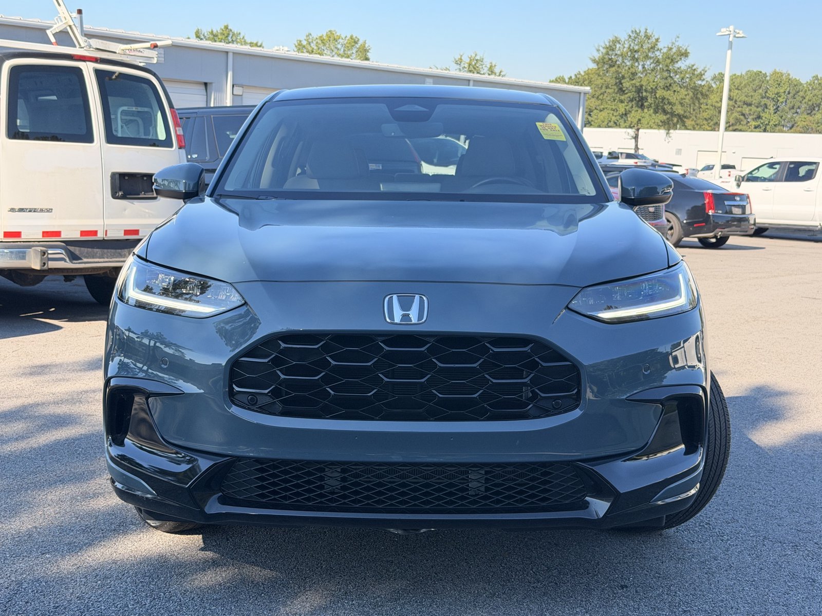 Used 2025 Honda HR-V EX-L image 6